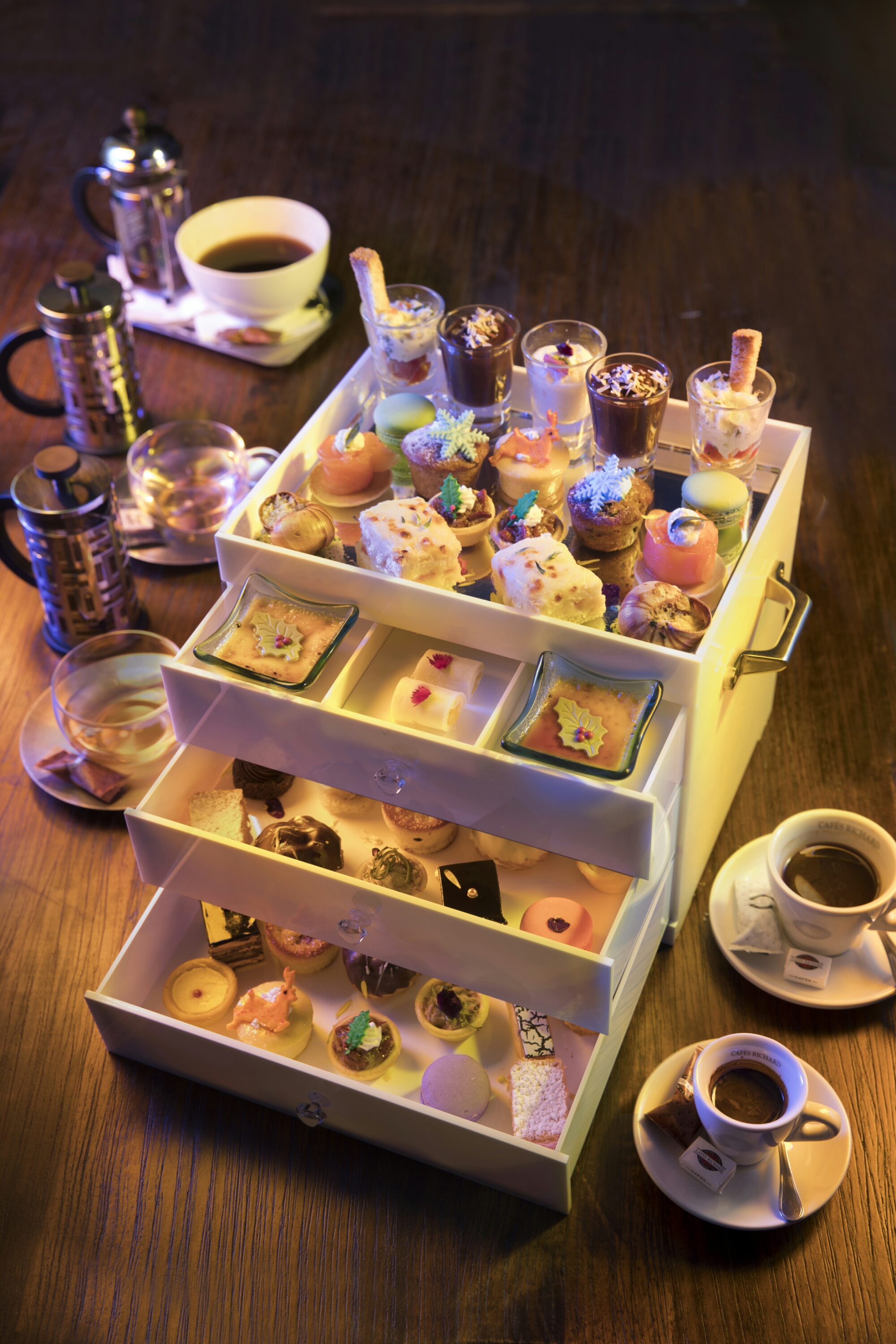 Photo 2 - ChristmasHigh Tea Set at RM198.00 at Cafes Richard with 40 pieces and 5 drinks.jpeg image