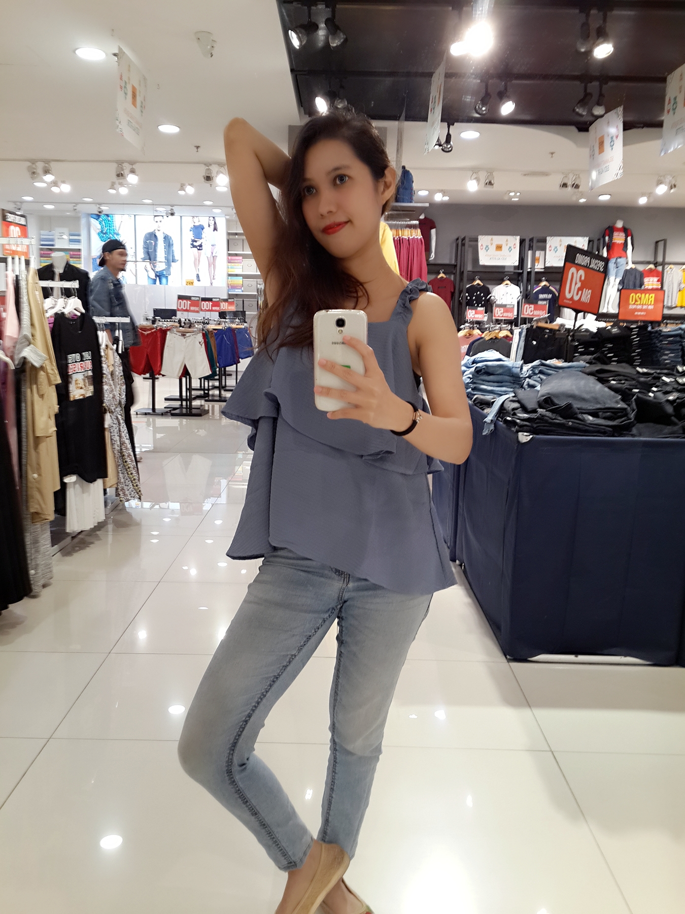 MAKEUP_20190517205147_save.jpg image