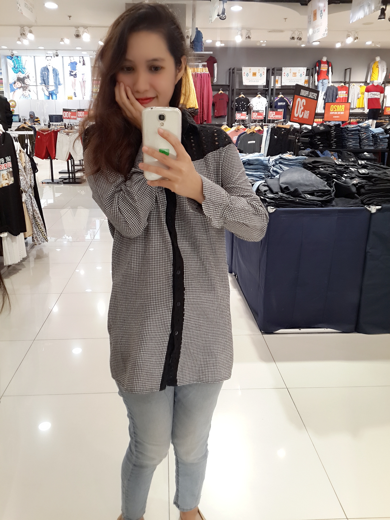 MAKEUP_20190517205237_save.jpg image