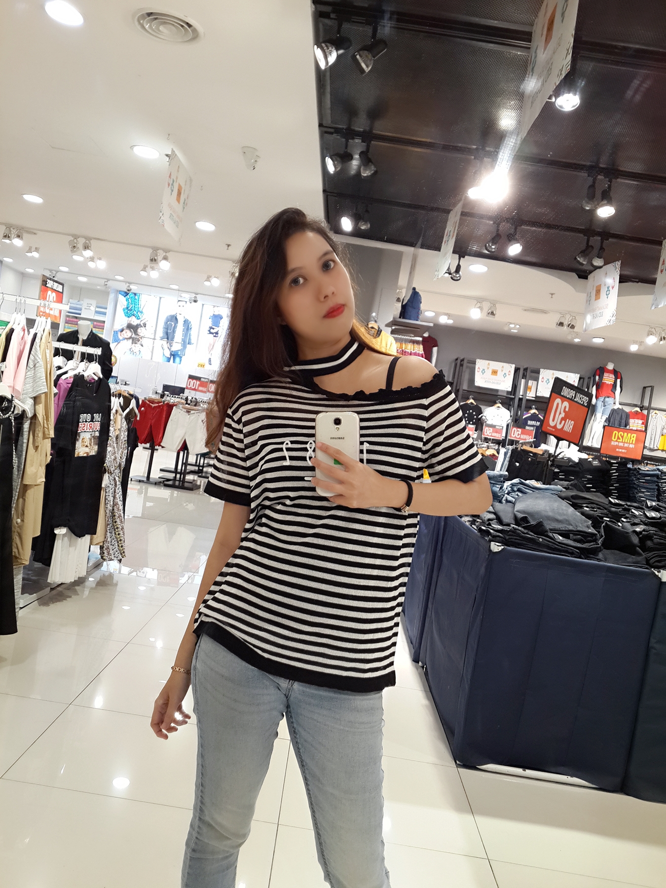 MAKEUP_20190517205933_save.jpg image